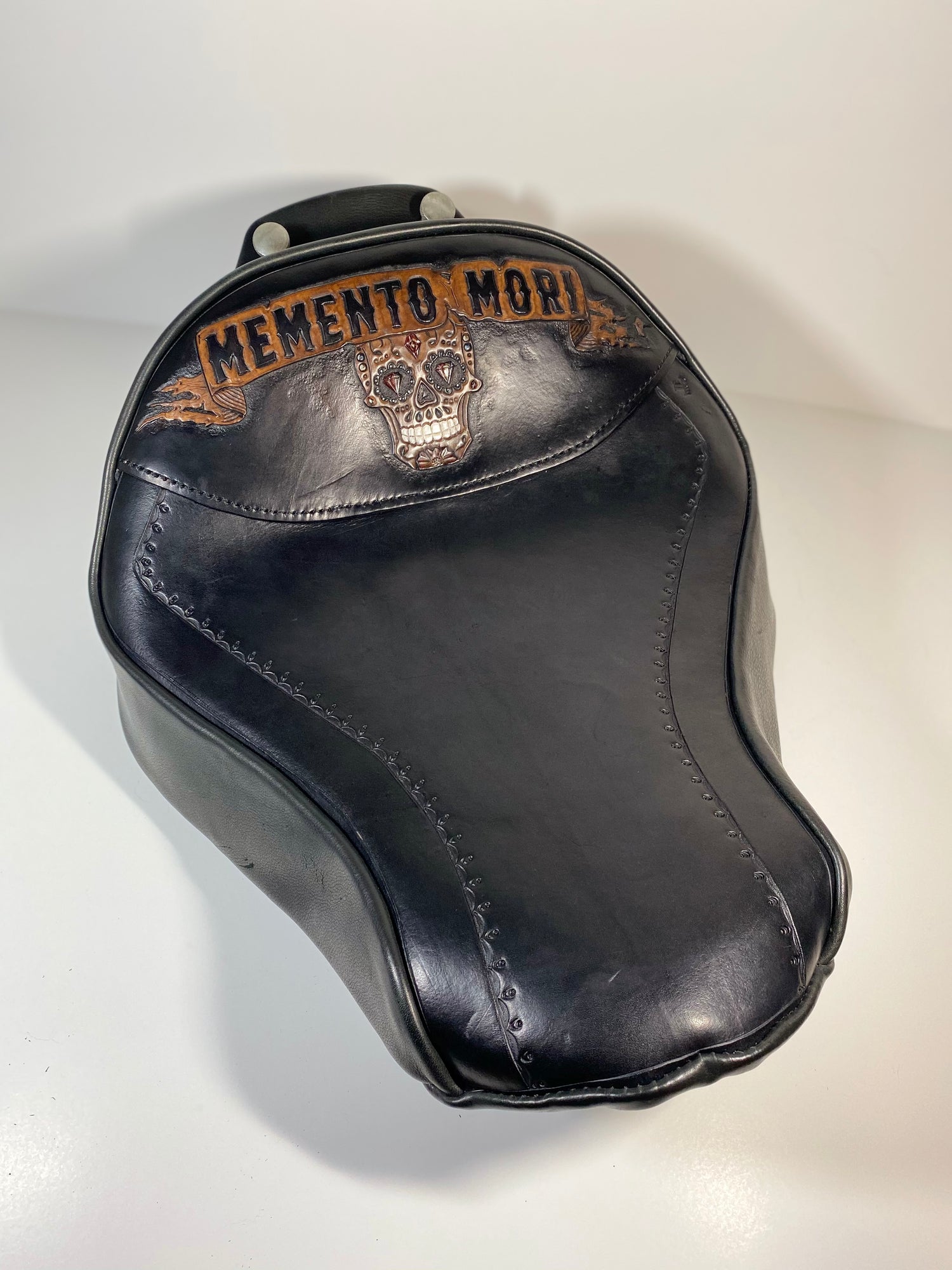 Motorcycle seat cover - Lloyd Leather