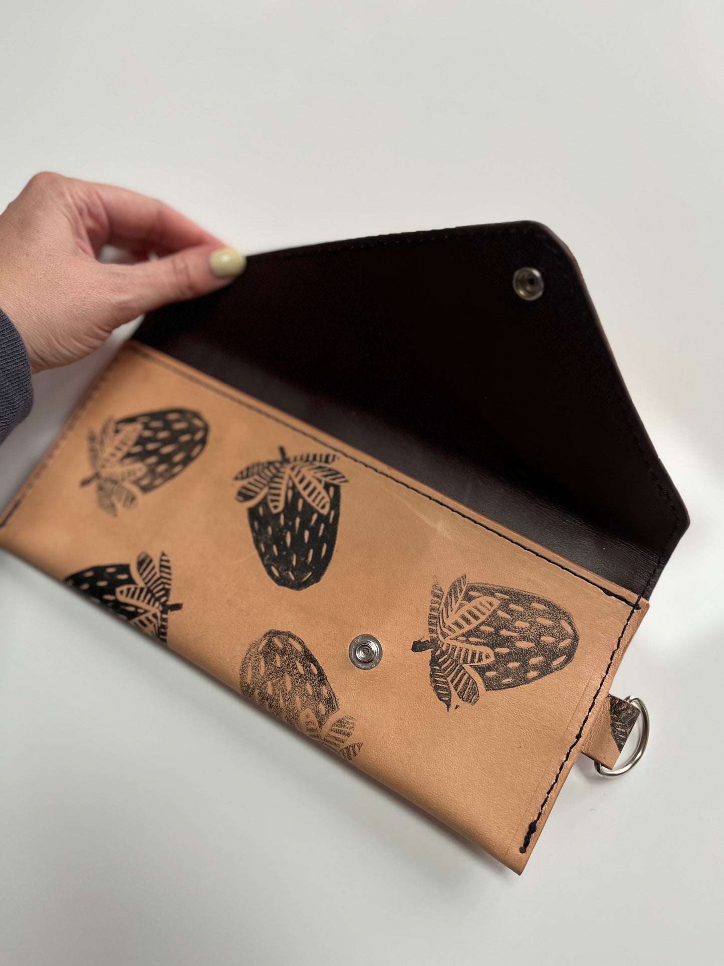 Strawberry wristlet - Lloyd Leather